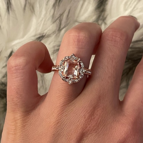 Vintage Style Rose Gold S925 Ring w/ Halo - Picture 6 of 7